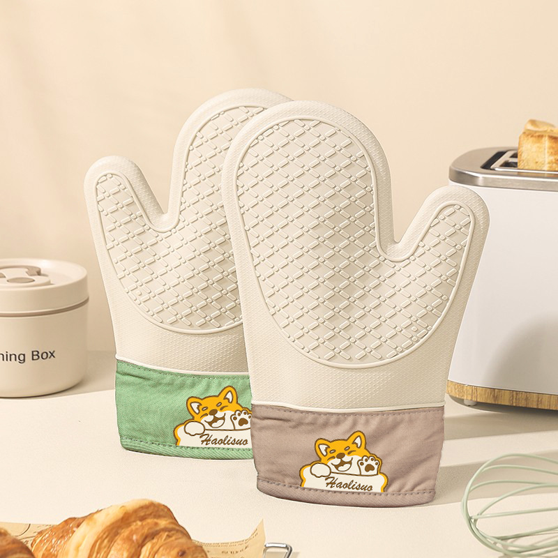 Thickened, non-slip silicone heat-insulating gloves